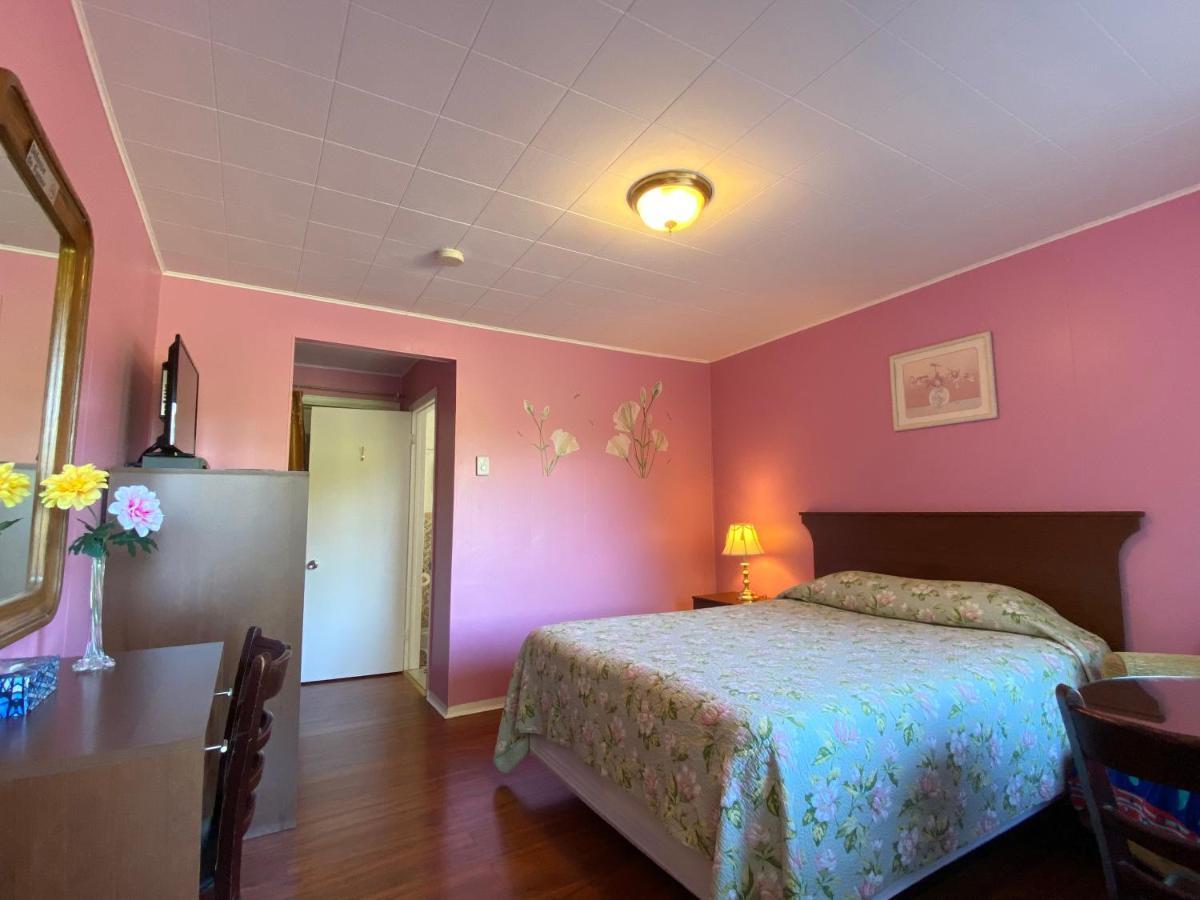 Motel Des Erables Coteau-du-Lac Экстерьер фото