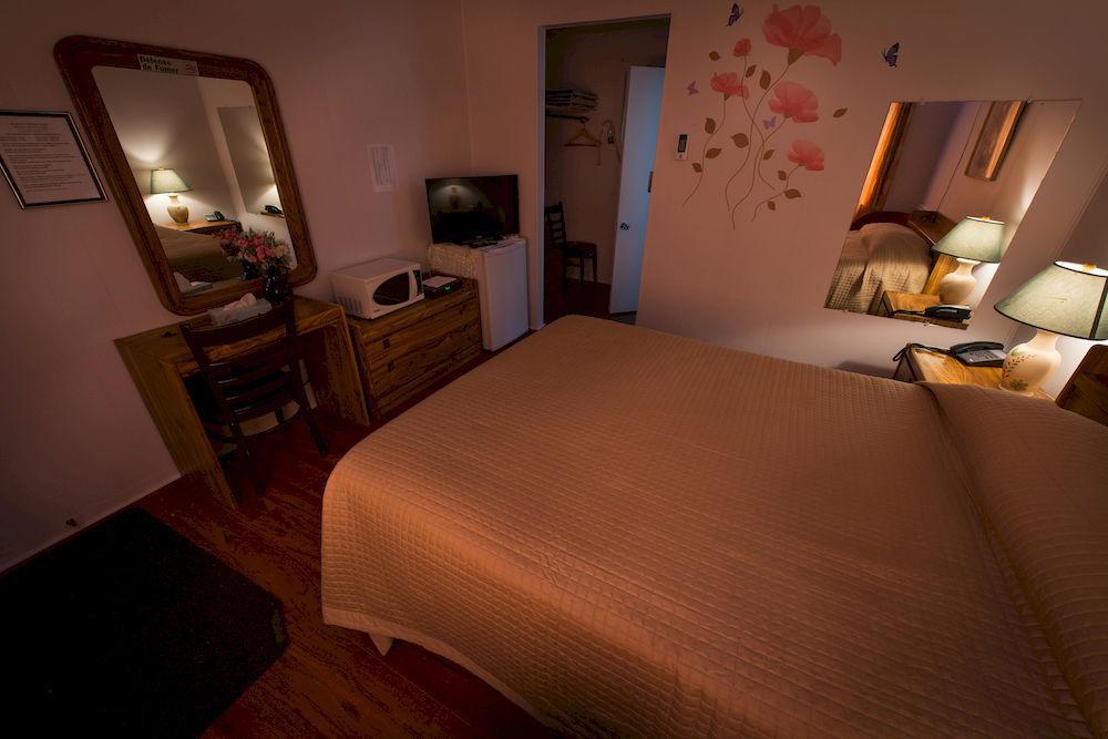 Motel Des Erables Coteau-du-Lac Экстерьер фото