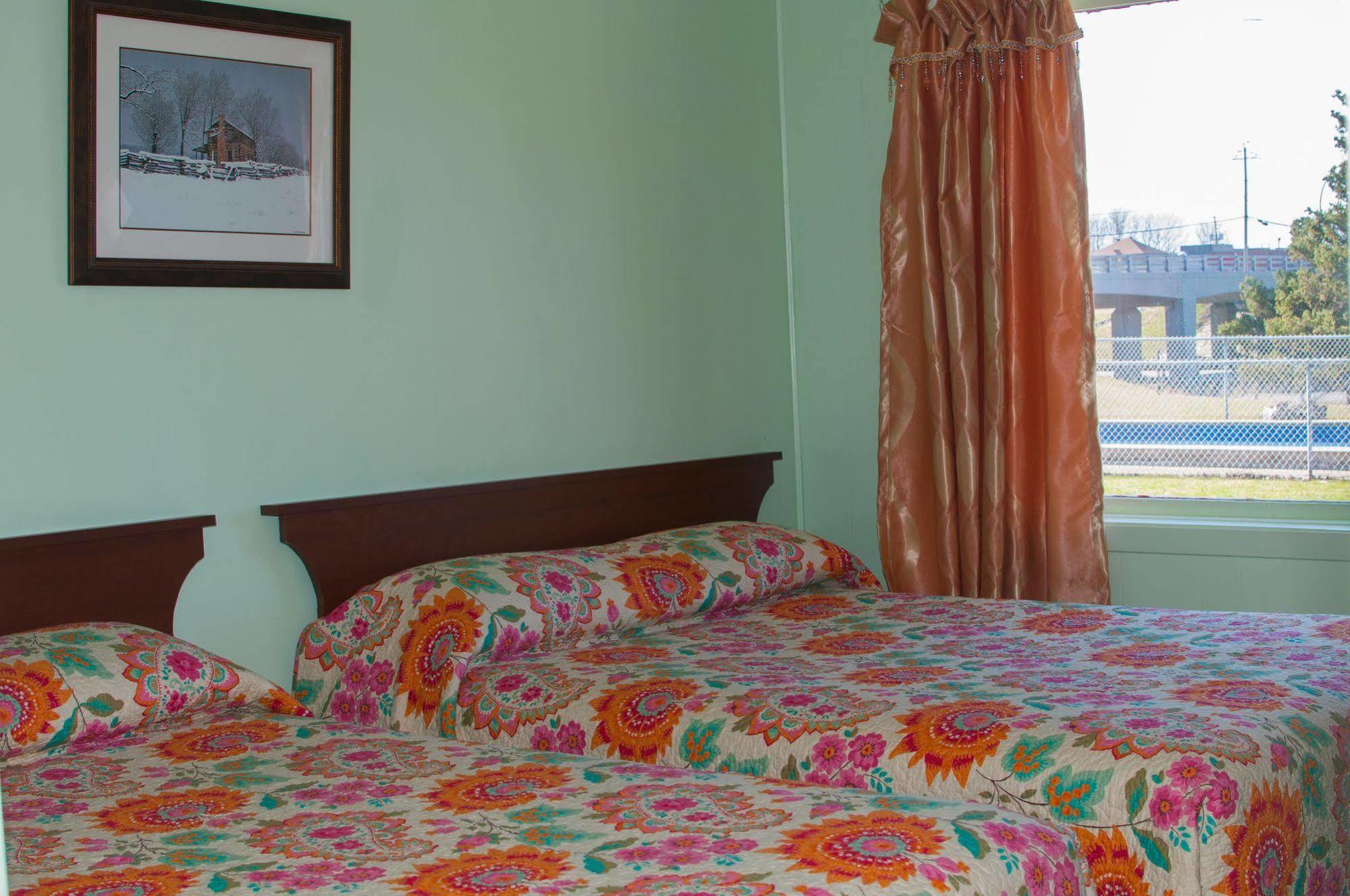 Motel Des Erables Coteau-du-Lac Экстерьер фото